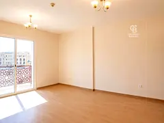 Spacious Studio | Great Deal | Vacant