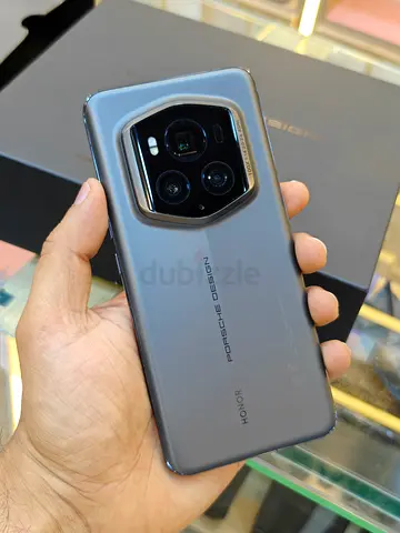 لبيع هونر ماجيك 6 RSR بورشه ديزاين 24GB 1TB كالجديد HONOR Magic6 RSR Porsche Design 24GB RAM