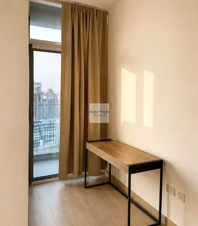 SMART HOME I WITH BALCONY I FITTED KITCHEN