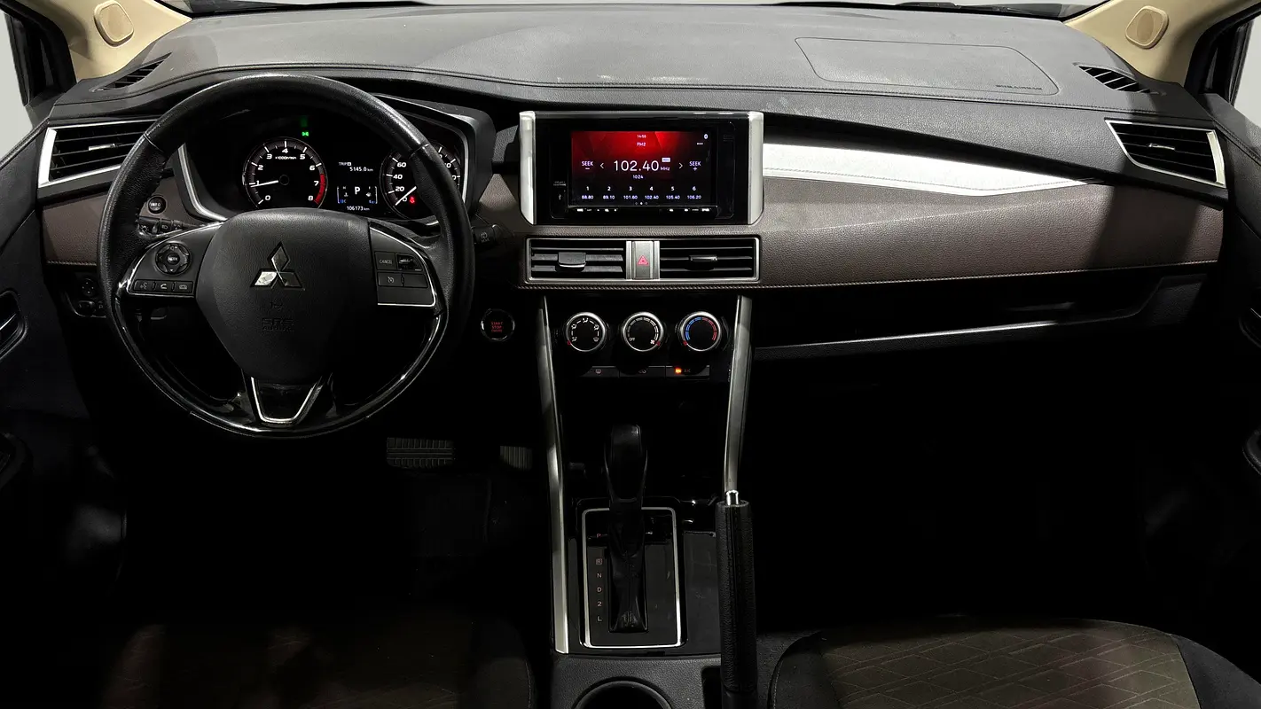Mitsubishi Xpander Cross 2023
