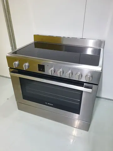 Bosch Series 8 Electric Cooking Range For Sale 4 Zone - Under Warranty