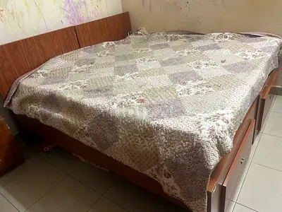Wooden 2 singleSize Bed with Storage Drawers - Good Condition.