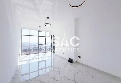 Elegant 2BR Apartment | Vacant | Flexible Cheques