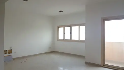 Studio | w/ Balcony | Opposite Zahia City Centre
