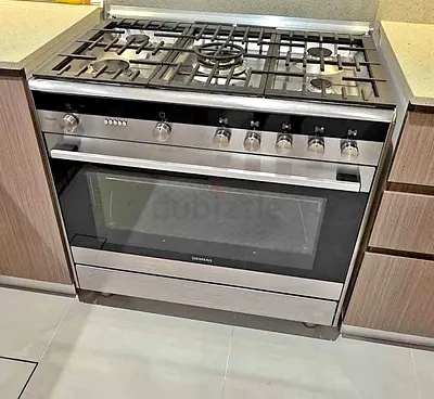 Siemens IQ700 Top Gas Oven Electric