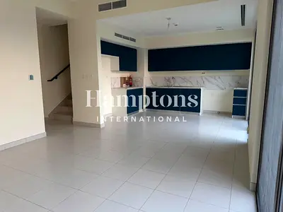 Single Row | Linear Park Access | Landscaped