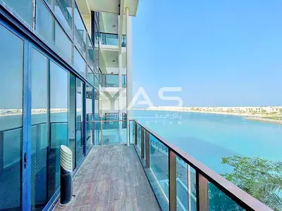 Modern Waterfront 1BR | Beautiful Sea View Apartment