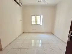 Lavish 1bhk good building near safari mall rent in just 28k