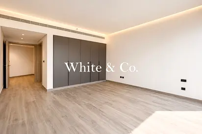 Type G | Very high floor | Largest unit