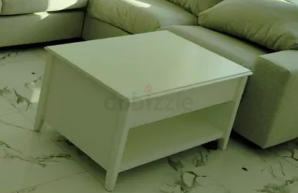 New table from ikea