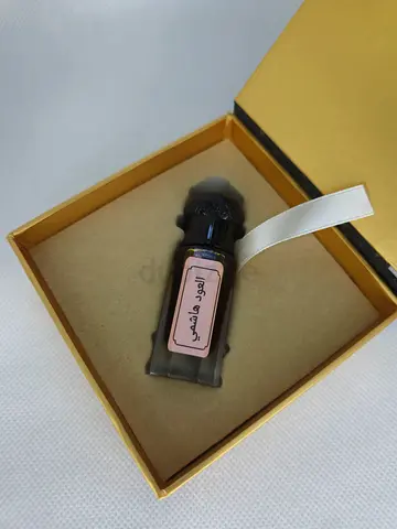 Dehn Al Oud Arabic Attar Perfume Bottle in Gift Box