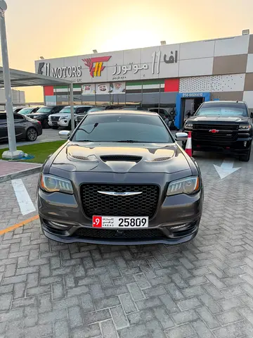 2019 Chrysler 300C - Reliable Sedan - Canadian Specs