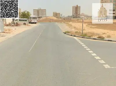 Commercial land in a prime location for investment, freehold ownership