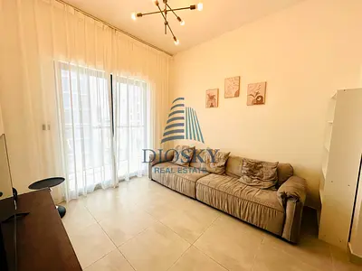 Fully Furnished | Corner Unit | Vacant Now