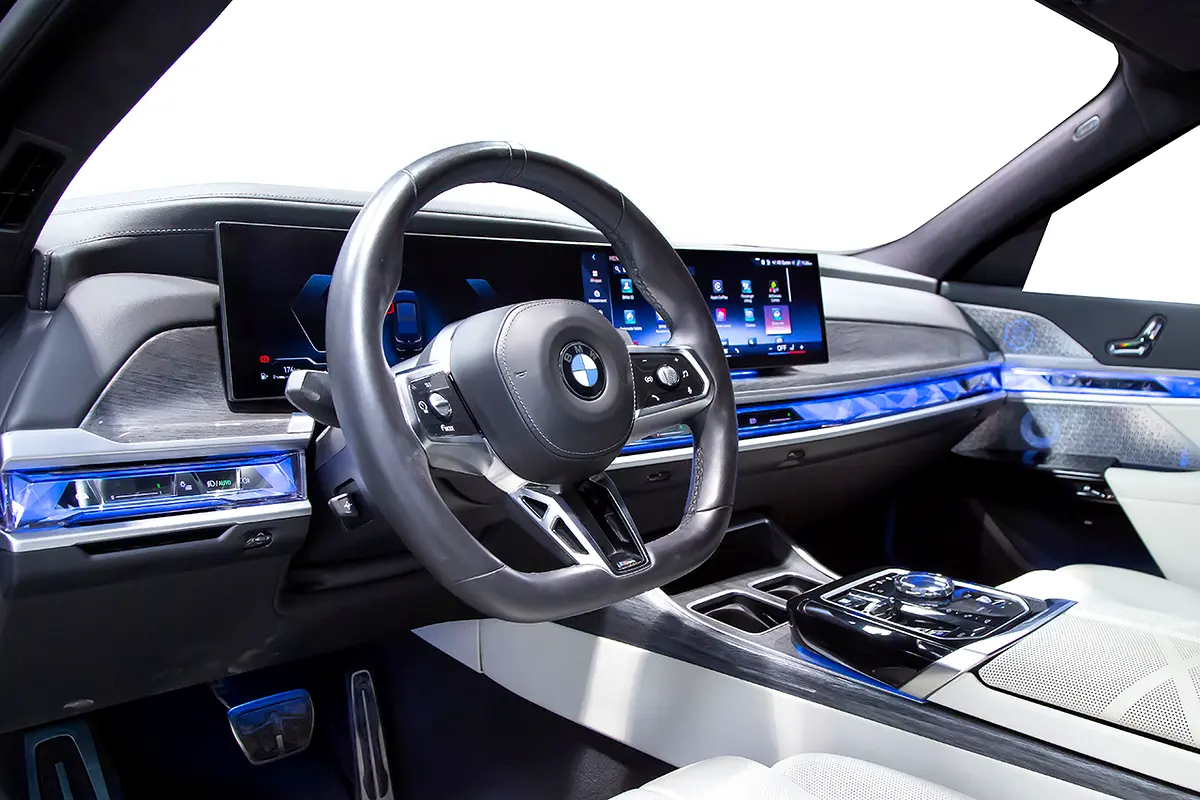 BMW 7-Series 2024
