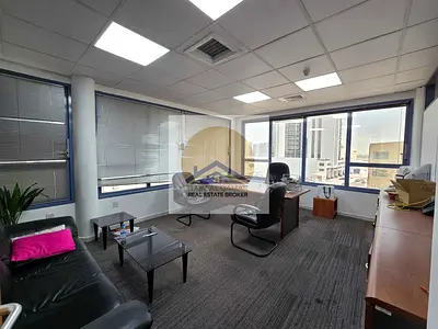 Chiller free Office 900 Sqft with 120k Rent
