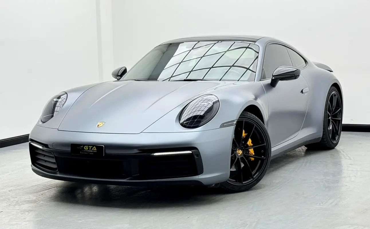 Porsche 911 2020 — photo 1 of 14