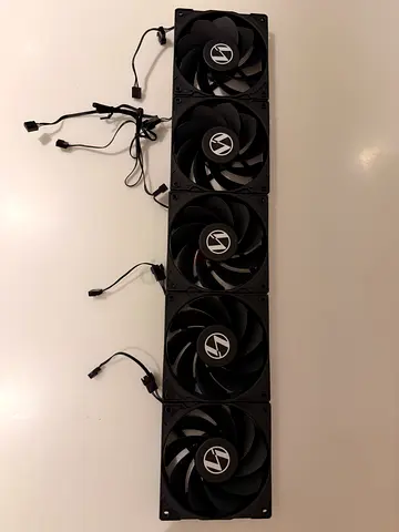 Set of 5 120mm LianLi Case Fans (Brand New)