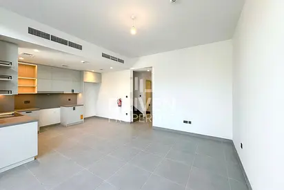 Prime Location | Near to Pool | Modern Townhouse