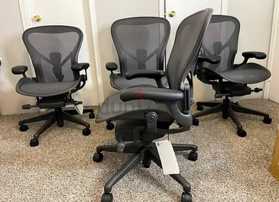 Never Use Remastered V2 Herman Miller Aeron Graphite Chair Fully Adjustable Size B