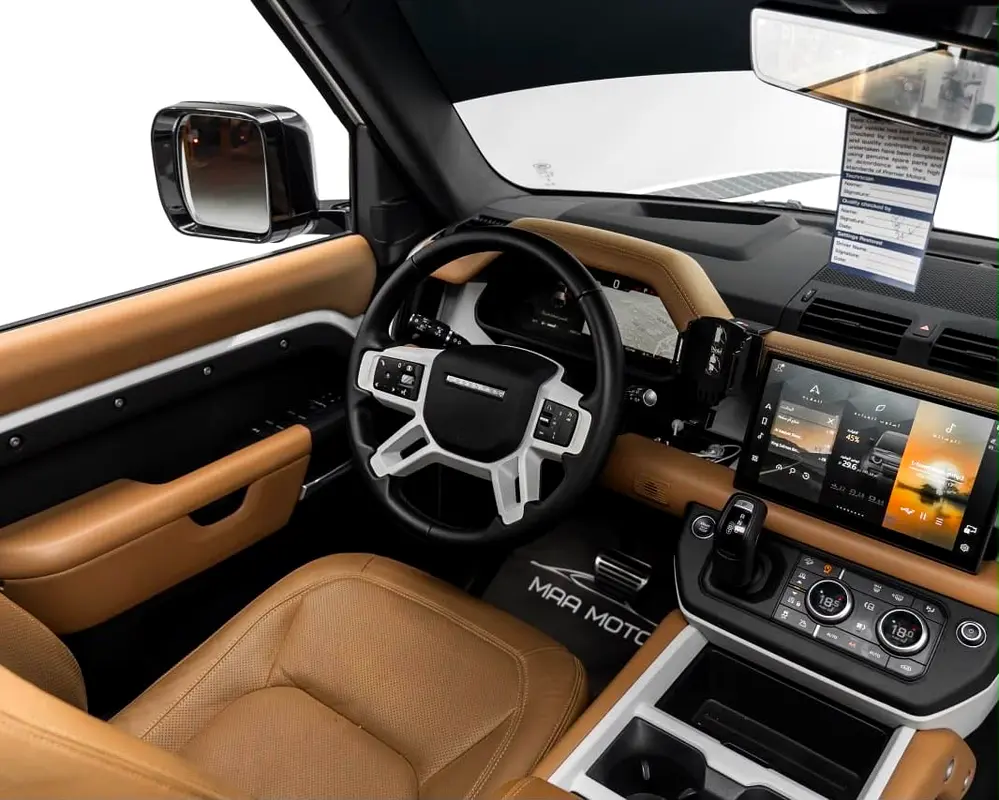 Land Rover Defender 2025