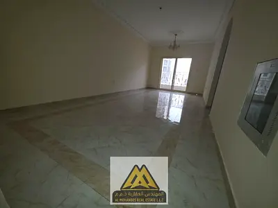 للإيجار السنوي شقة غرفة وصالة بالحميدية 1، ثاني ساكن، ماستر، خزائن حائط، تكييف مركزي، 36 ألف، 4 أو 6 دفعات.