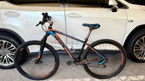 Upten Storm, light weight, aluminum frame, medium size, 29 inch-wheel