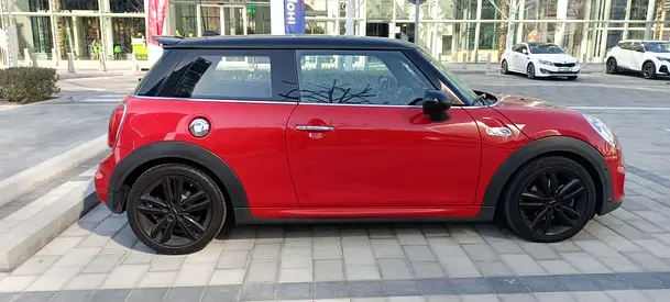 2018 MINI COOPER — фото 6