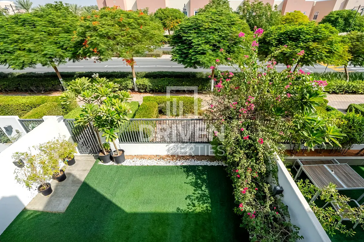 Single Row | Motivated Seller | Rented | Spacious
