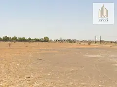 Residential corner plot at an excellent price, freehold ownership