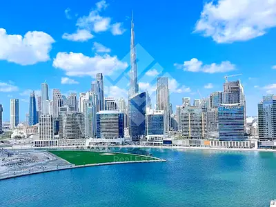 2BR | Burj Khalifa & Canal Views | 2 VIP Parking