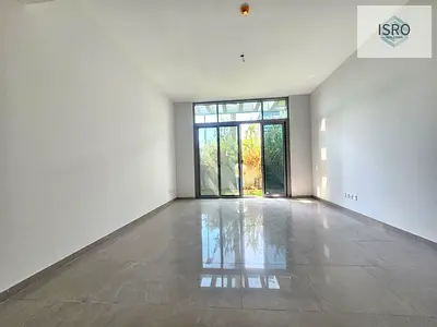 Modern layout 2br with garden in the heart of community