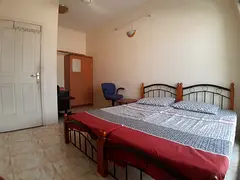Furnished Family Room available for Families, Couple/executive ladies Near Metro,Bus stop-Hor Al Anz