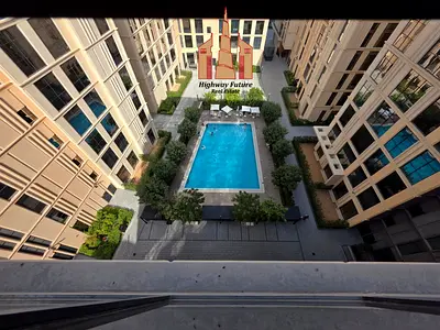 Stunning 1 Bhk with Community & Road View