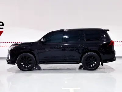 2017 Lexus LX-SERIES photo 5