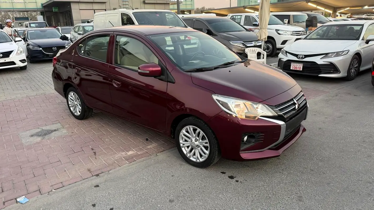 Mitsubishi Attrage 2021 — photo 1 of 13
