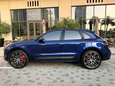 2022 Porsche MACAN photo 5