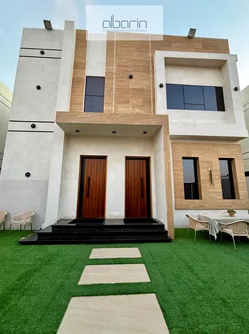Furnished with the option to remove the furnishings