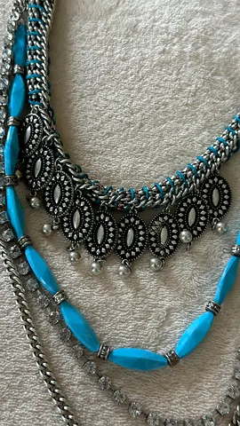 Mixed silver-tone and turquoise statement necklace set - preowned