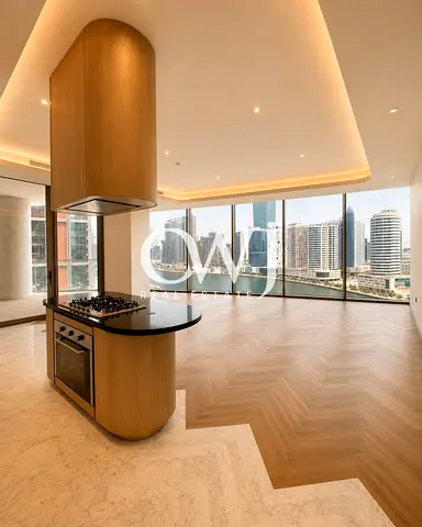 Luxury Branded | Full Canal View | Multiple Options