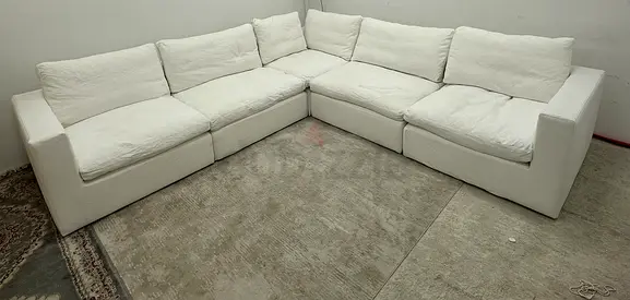 Like new condition ws living modular sofa