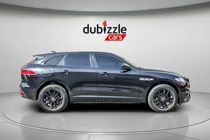 2020 Jaguar F-PACE photo 4