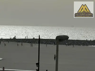 إطلالة بحرية مميزة | ثاني بناية من البحر | بلكونة بإطلالة مفتوحة | تكييف سبليت | صيانة على المالك | موقع حيوي قريب من جميع الخدمات | سكن مريح وهادئ