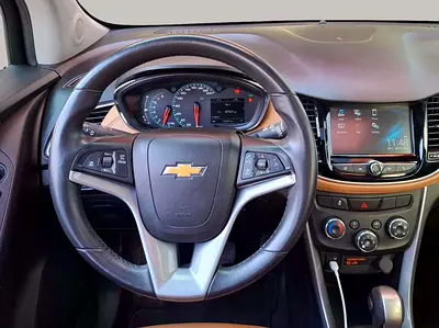 صورة 10 لـ 2017 Chevrolet TRAX
