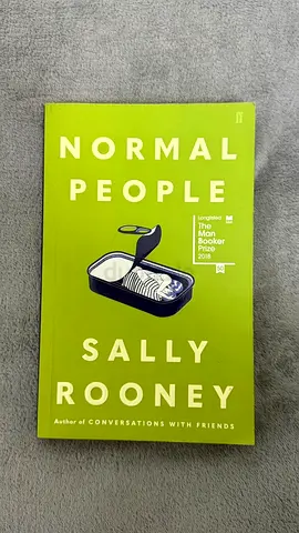 Normal People by Sally Rooney - Paperback