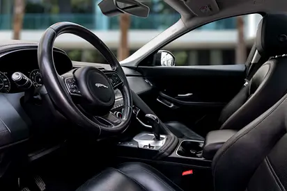 2020 Jaguar E-PACE — миниатюра 9