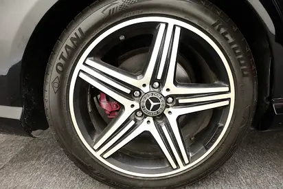 2011 Mercedes-BENZ E-CLASS 缩略图 17