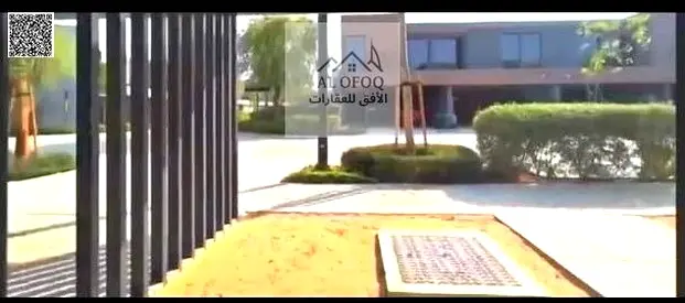 تاون هاوس كورنر للبيع في مسار 1 الشارقة | 4 غرف | أقل من أسعار السوق | تملك حر | مجتمع أخضر | منزل ذكي | مؤهل للإقامة الذهبية