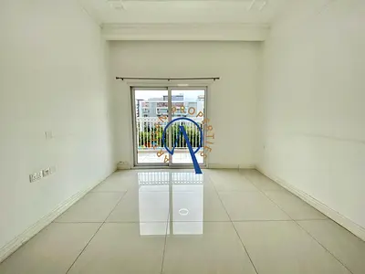 SPACIOUS STUDIO | PRIME LOCATION | CALL NOW