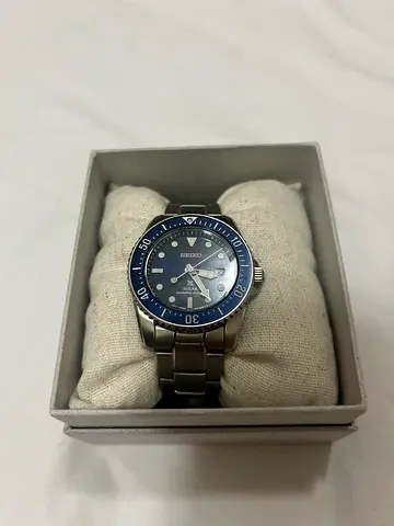 Seiko Solar Diver Style Stainless Steel Mens Watch - Blue Bezel